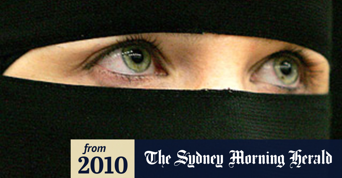 Judge Orders Muslim Woman To Remove Burqa